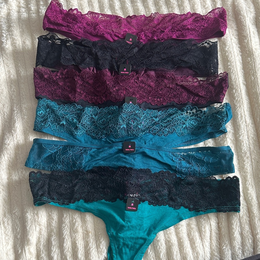 6 thong bundle - Picture 2 of 3